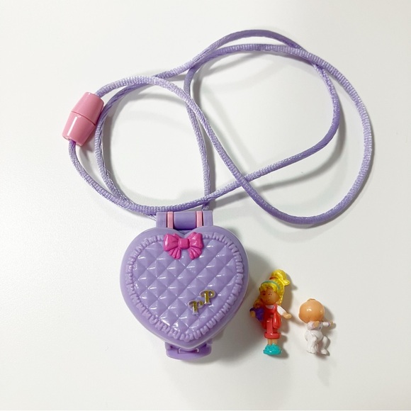 🌸 Polly PocketBaby And Blanket Locket